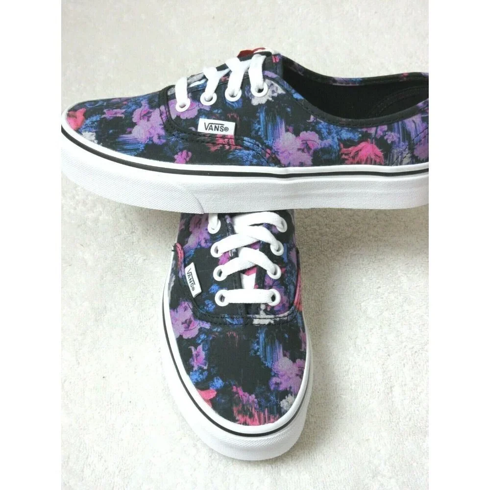 Vans Authentic Women's Warped Floral Canvas Skate Shoes Black True White NWT